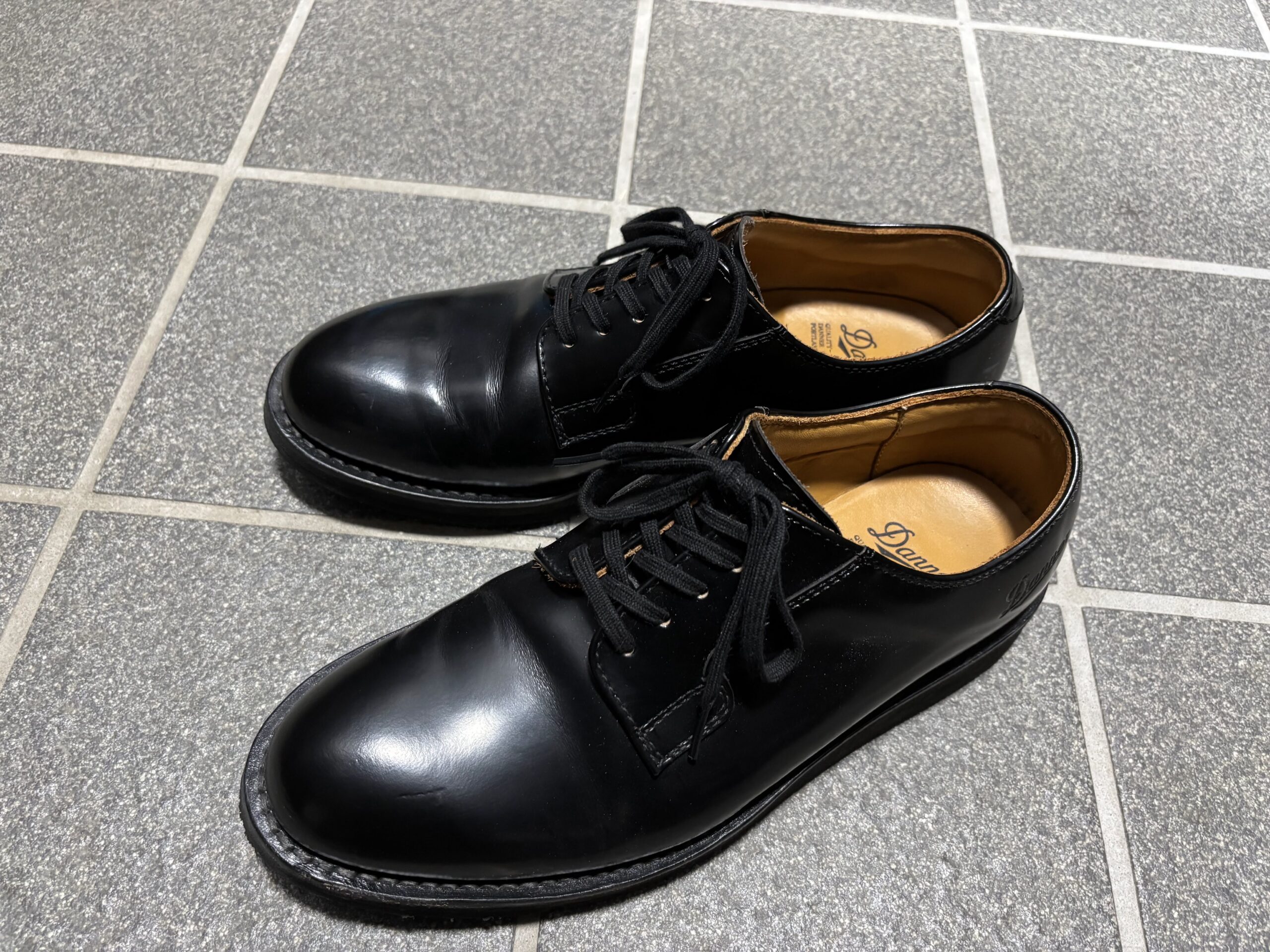 Danner ポストマンシューズ